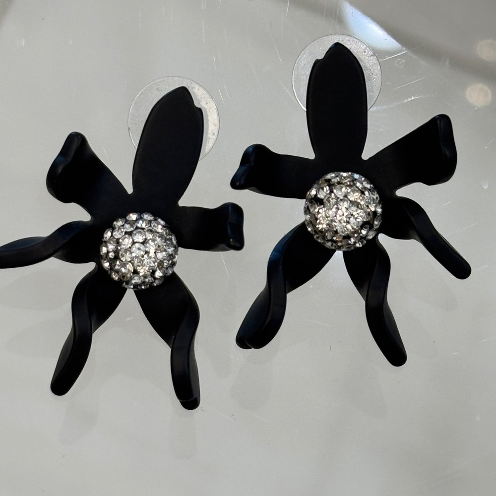 Lele Sadoughi Crystal Resin Earrings